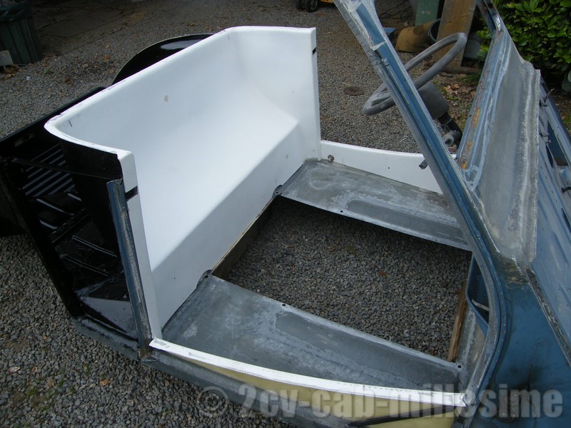 montage du kit 2 cv cabriolet millesime Hubert Heurtin