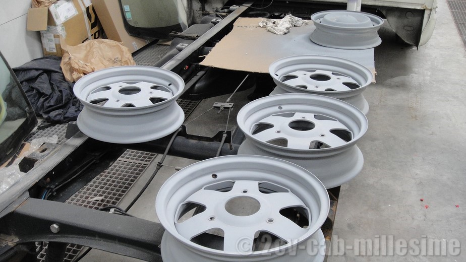 2 cv cabriolet millesime Hubert Heurtin