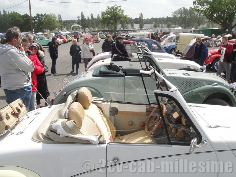 2 cv cabriolet millesime 19ème rencontre des 2 cv clubs de france chateaubriant 2012
