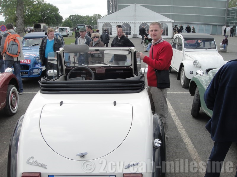 2 cv cabriolet millesime 19ème rencontre des 2 cv clubs de france chateaubriant 2012