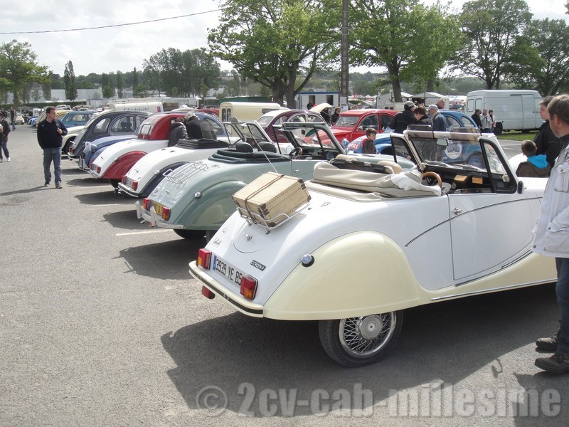 2 cv cabriolet millesime 19ème rencontre des 2 cv clubs de france chateaubriant 2012