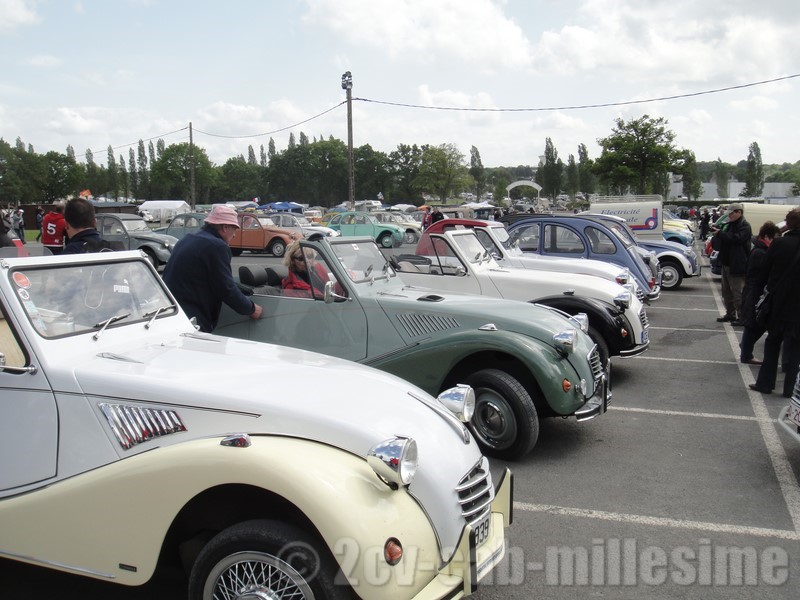 2 cv cabriolet millesime 19ème rencontre des 2 cv clubs de france chateaubriant 2012