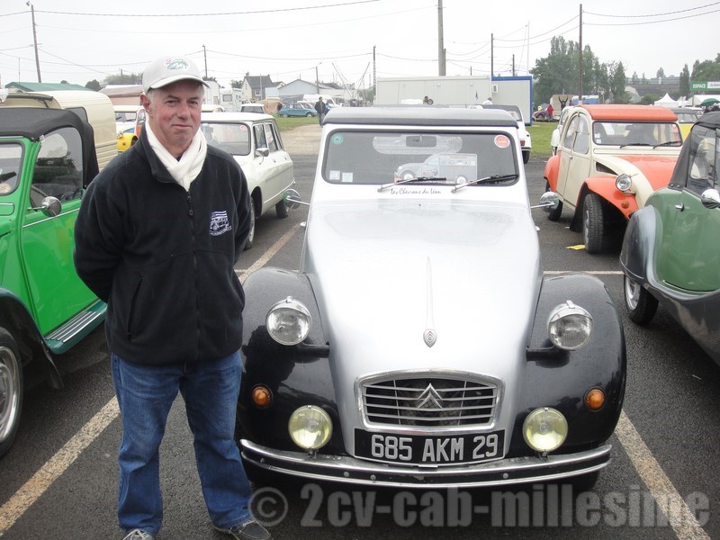 2 cv cabriolet millesime 19ème rencontre des 2 cv clubs de france chateaubriant 2012