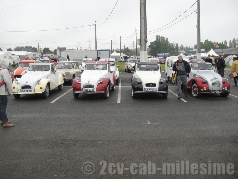 2 cv cabriolet millesime 19ème rencontre des 2 cv clubs de france chateaubriant 2012