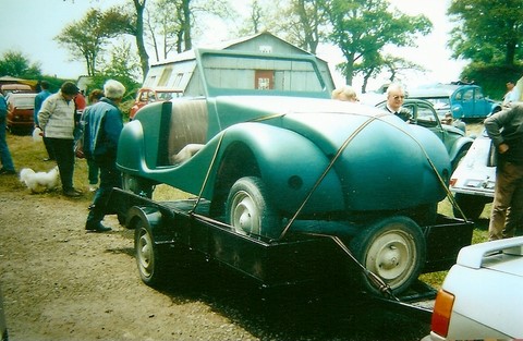 le prototype du cabriolet 2 cv millesime en 1996